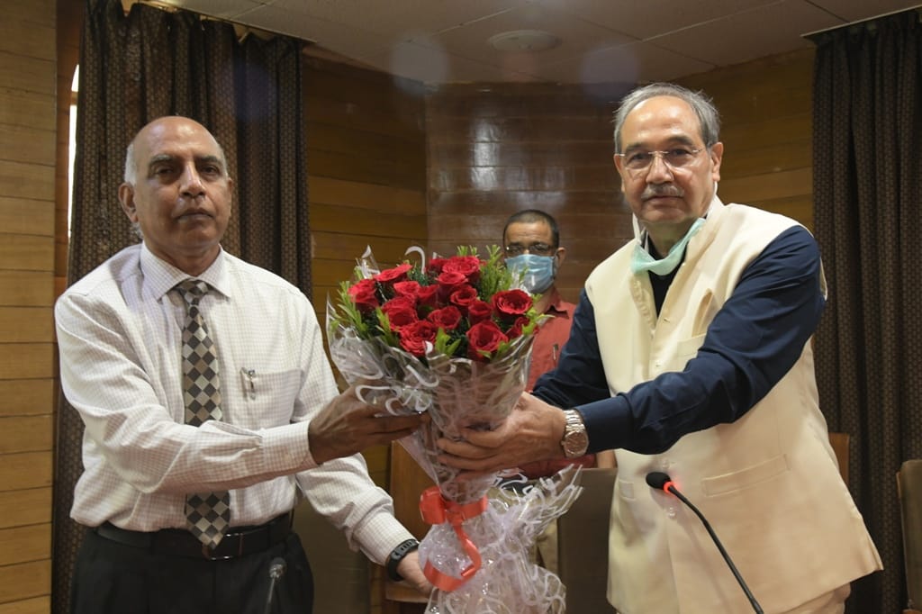 एएमयू के सहकुलपति प्रो. जहीरुद्दीन सेवानिवृत हुए
