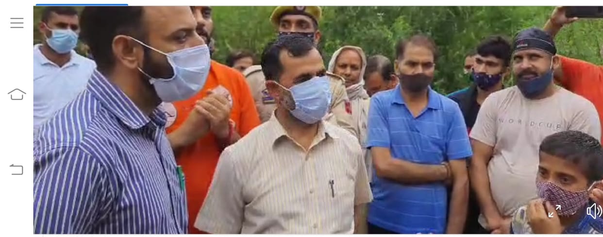 Akhnoor Administrative team took stock of temple land, interacted with committee members and people