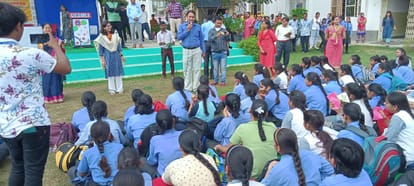 हिमानी मीणा ने प्रज्ञान स्कूल में कक्षा 6-12के बच्चों दिए यूपीएसी में सफलता के गुर