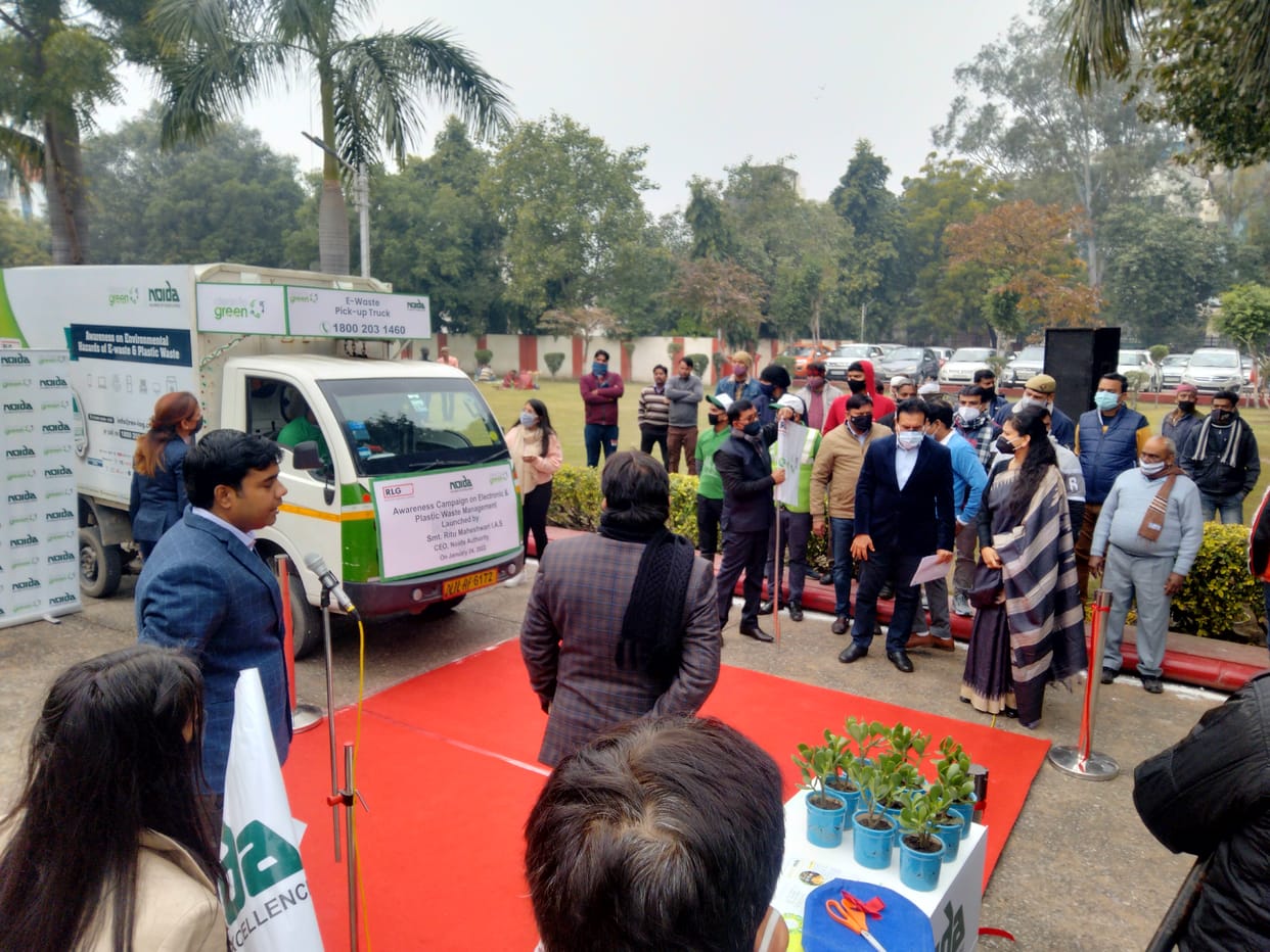 नोएडा सेक्टर 6 ई बेस्ट पिकअप कैंप का शुभारंभ