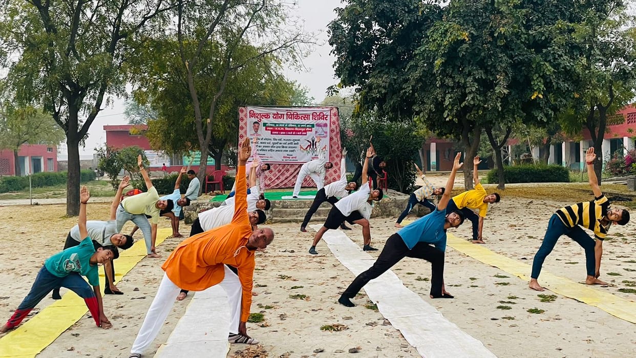 रोगों का सही इला योग में ही