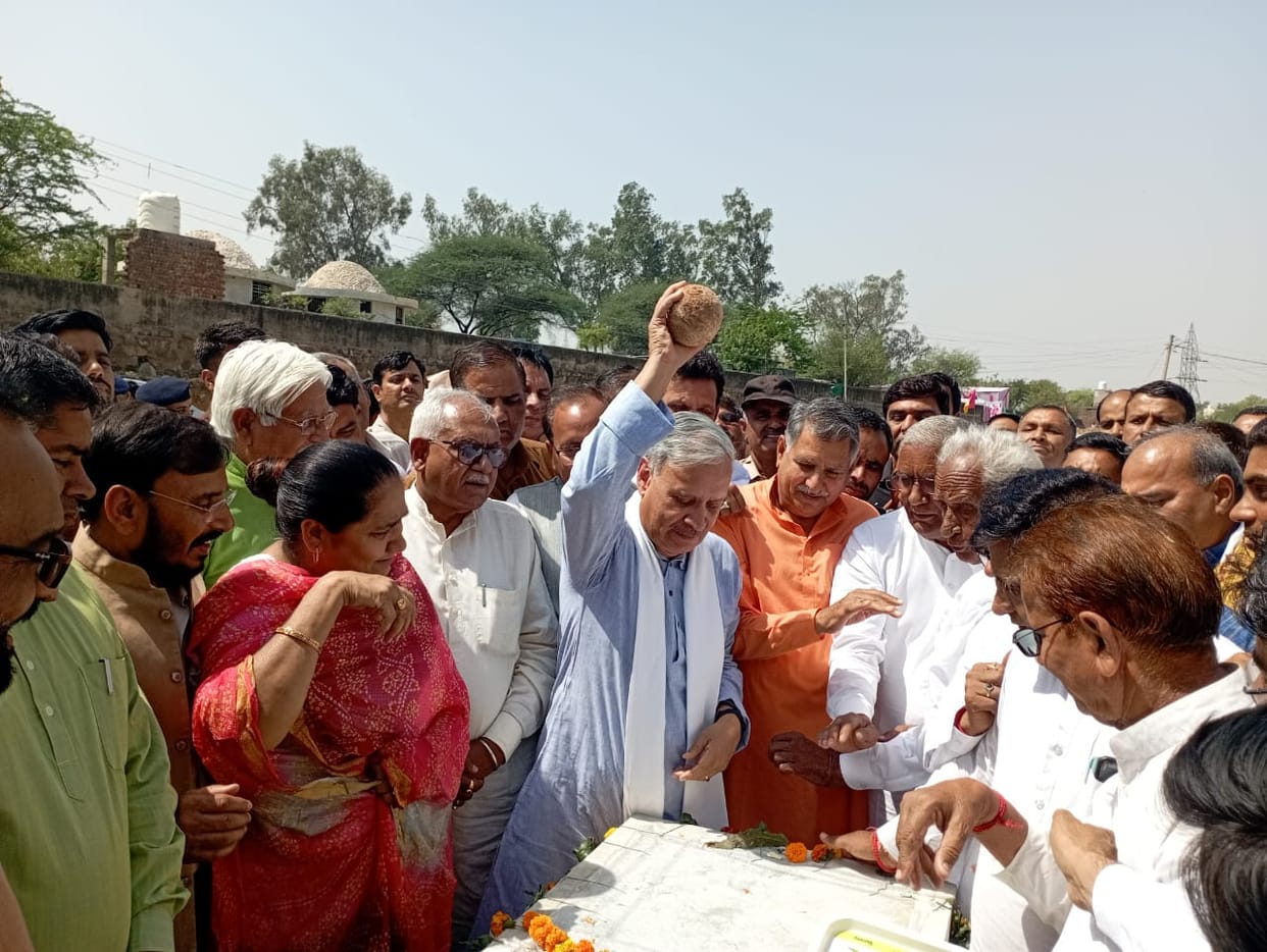 केंद्रीय मंत्री  इंद्रजीत राव ने कनीना में किया  उपमंडल स्तरीय  प्रशासनिक भवन का शुभारंभ