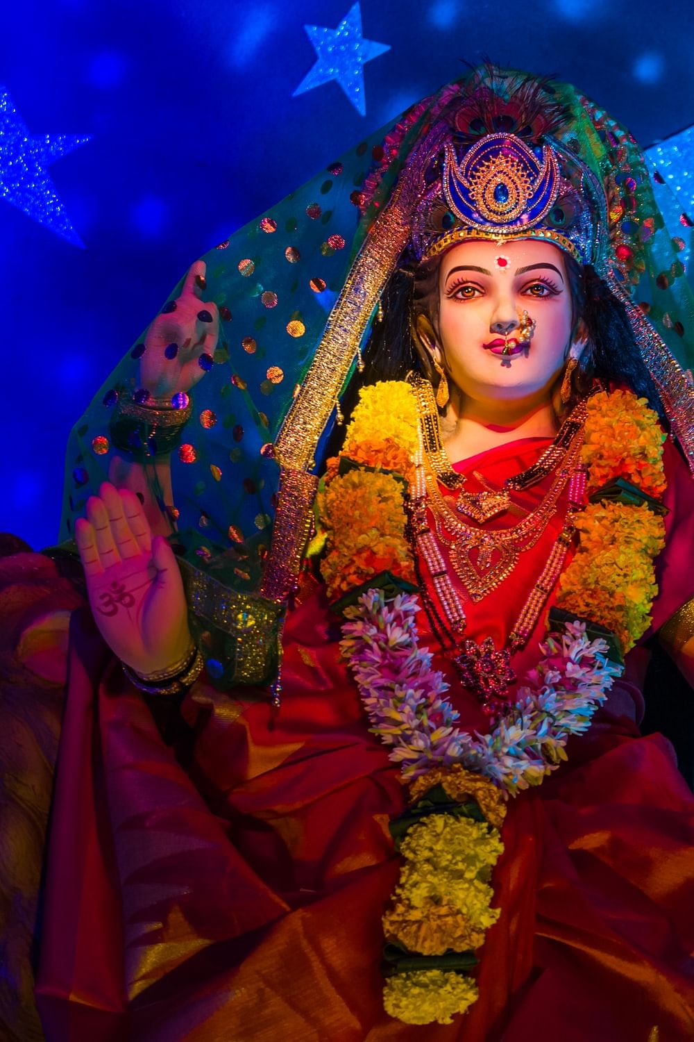 Thursday worship 2022: Worship Maa Durga in this form on Thursdays to get the best life partner