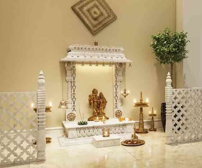 मंदिर वास्तु टिप्स: घर में पूजा स्थल कैसा होना चाहिए?