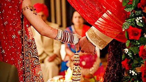 Astrology Remedies : ज्योतिष शास्त्र के अनुसार जानिए विवाह में देरी का कारण और शीघ्र विवाह के उपाय