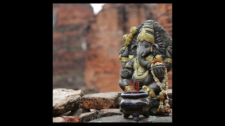 Chaturthi Upay: विनायक चतुर्थी पर करें ये कार्य,  नहीं रुकेगा कोई काम