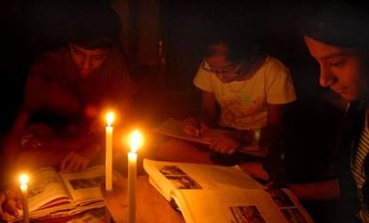 The Darker Side of Education: 72% Schools in Jharkhand Do Not Have Electricity 