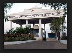 National Law Institute University Students End Protest, Resume Classes