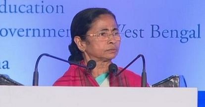 Calcutta University Confers D Litt on Mamata Banerjee
