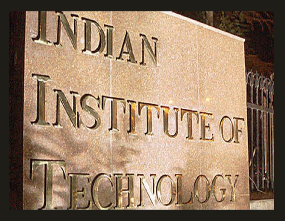 IIT Plans to Provide Option of Switching the Course for Weak Students