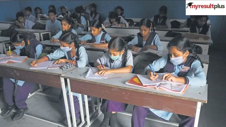 CBSE: Class 10th Students with Basic Maths Can Continue with Mathematics in Class 11th This Academic Session