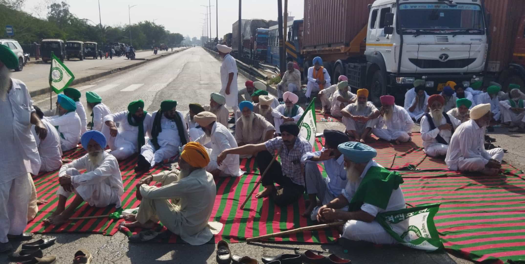 किसान मजदूर मोर्चा ने अनिश्चितकालीन आंदोलन का एलान किया।