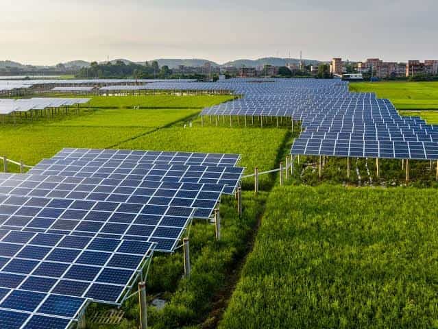 अब खेत में फसल संग बिजला का उत्पादन होगा, पीएम कुसुम के तहत सरकार देगी सहायता।