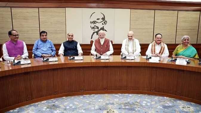 Reshuffle: अरविंद श्रीवास्तव बने Revenue Secretary, सिविल सर्विसेज डे से ठीक पहले बड़ा फेरबदल