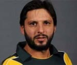 fbr warns pakistani cricketers for tax evasion