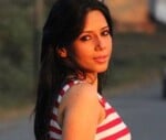 Rozlyn Khan's account hacked twice by same guy!