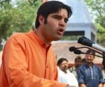 varun gandhi contesting against the royal family of sultanpur