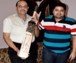 Brian Lara's bat auctioned at 1.25 million