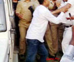 Flyer's spouse hits CISF man
