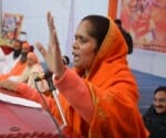 ashok singhal says sadhvi prachi is not a vhp member