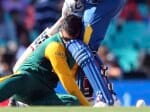 When JP Duminy touch Kumar Sangakkara s feet 