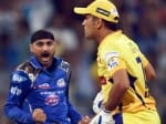 Harbhajan celebrates the wicket of MS Dhoni in play off