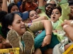 mahila congress protest against sushma swaraj