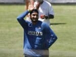 Happy birthday harbhajan Singh, see some special pics!
