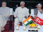 mufti meets governor; discuss state-related issues