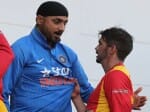 why Graeme Cremer cauht harbhajan' s t-shirt?