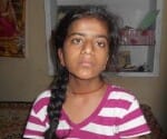 brave girl fight with mobester in lucknow