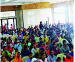 5000 Patels queue up for 42 Oriya brides in Gujarat                           
