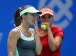 sania mirza and martina hingis enter semifinal