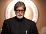 Shahrukh, Amitabh compete for world's 'worst dancer' tag