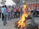 BJYM activists burned an effigy of Baghdadi