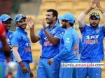 rishi dhawan takes important tips from sachin tendulkar