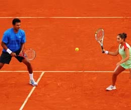  grew distance to bhupathi after allegations