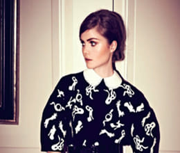 peter pan collar back in fashion