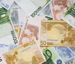 smuggler of counterfeit notes arrested 