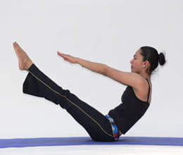naukasana will keep your stomach fit 