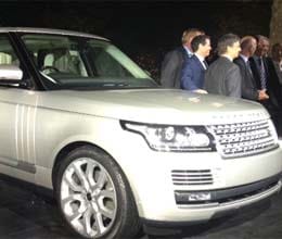 Land Rover Launch Lighter And Stronger Body Structure Range Rover ...