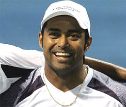Paes, Nestor lifts Winston-Salem Open