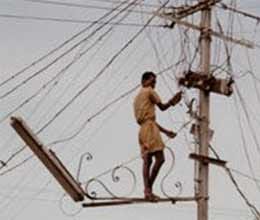 Two Arestt in Power pole Episode