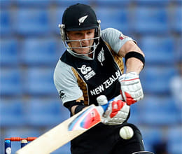 2nd t20: mccullum franklin help new zealand draw level vs england