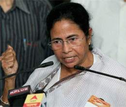 no trust against UPA mamata calls sushma for support