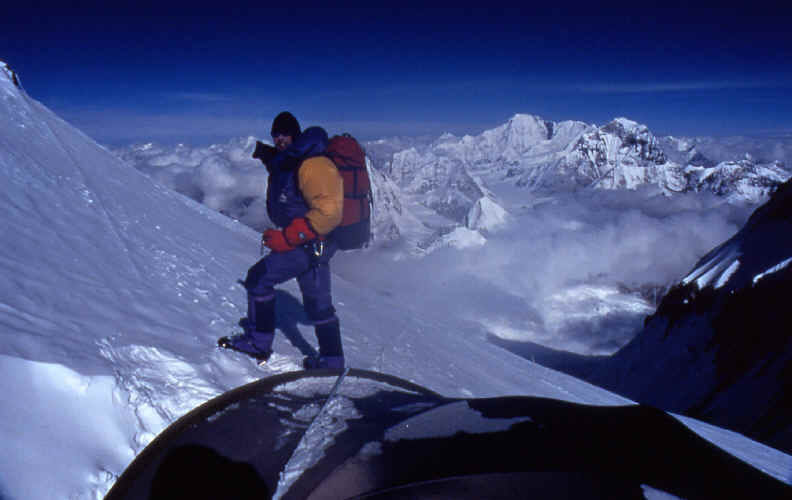  now make video calls even from mt everest