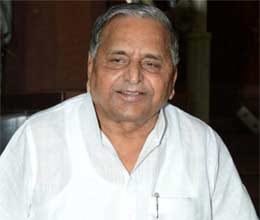 now mulayam praises jawaharlal nehru