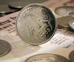 indian economy effected by dollar