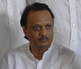 maharashtra deputy chief minister resigns