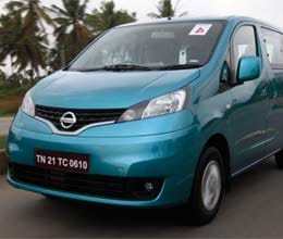 nissan lauches mpv evalia in delhi